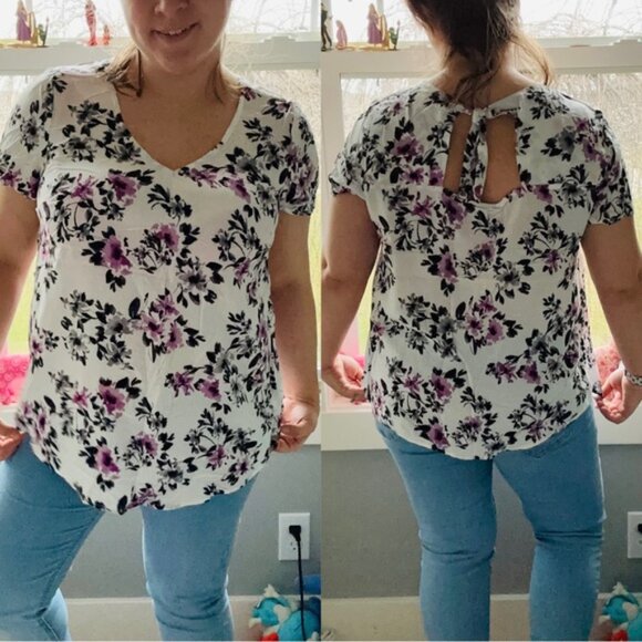 Torrid | White and Purple Abbey Floral Bow-Back Top | Size 0X - Picture 5 of 13